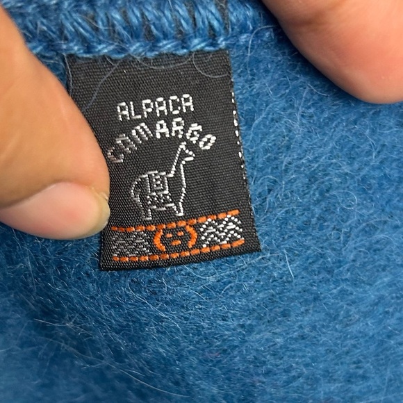 Alpaca Camargo 100% Alpaca 78”X9” Fringe Blue Scarf Soft Made in Peru Old Money - Picture 7 of 12